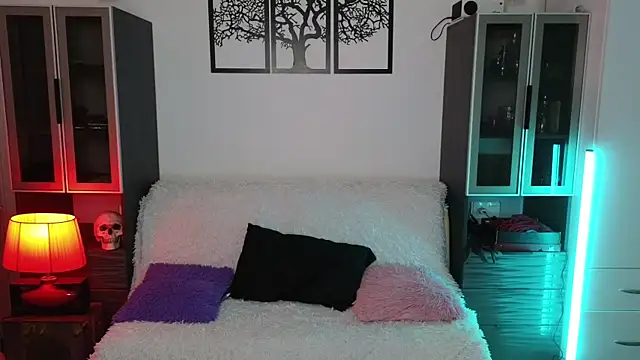 Snapshot of Lila_West chatting on 8, 12, 2024 Lila West online show from 8, 12, 2024