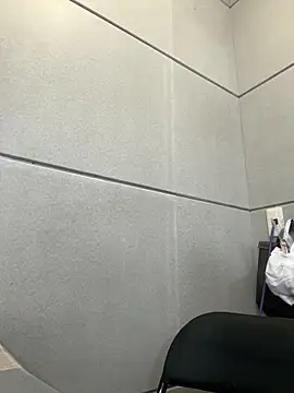 Snapshot of ariel_613 chatting on 20, 12, 2025 ariel 613 online show from 20, 12, 2025