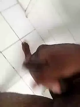 Snapshot of jsmorenoo chatting on 28, 10, 2025 jsmorenoo online show from 28, 10, 2025