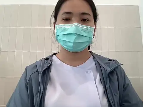 Snapshot of mini_unicorn chatting on 1, 12, 2025 mini unicorn online show from 1, 12, 2025