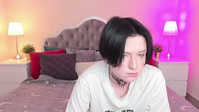 Snapshot of ayakskalermonss chatting on 4, 11, 2025 ayakskalermonss online show from 4, 11, 2025