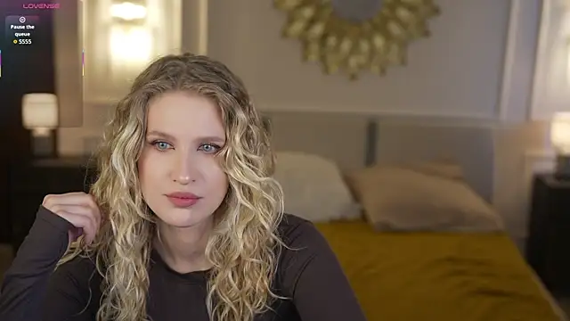 Scarlett Sweet054 online show from 31, 3, 2026