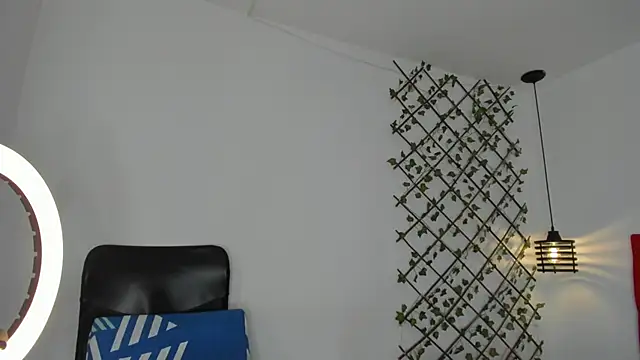 carolinacrus01 online show from 17, 11, 2025