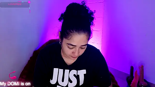 Snapshot of _kat_1995 chatting on 7, 10, 2025 kat 1995 online show from 7, 10, 2025