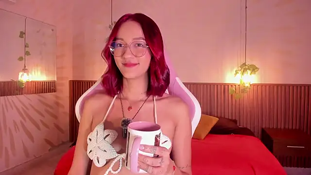 daphne courtis online show from 14, 1, 2026