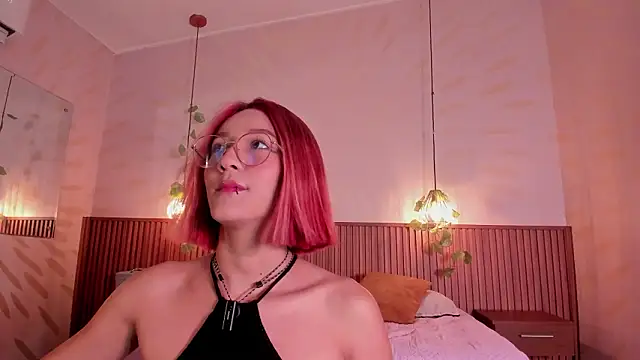 daphne courtis online show from 8, 3, 2026