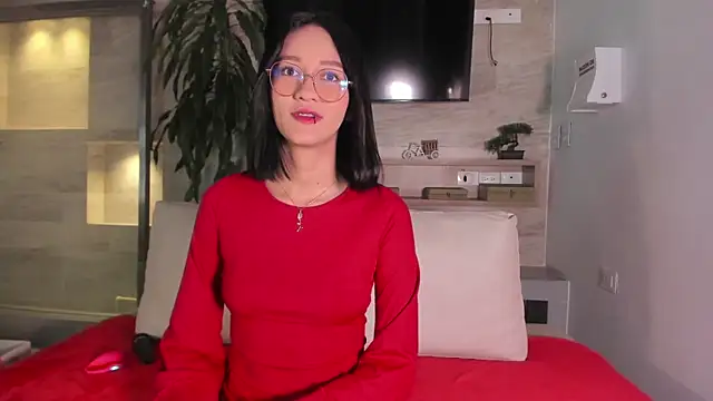 Snapshot of daphne_courtis chatting on 21, 7, 2026 daphne courtis online show from 21, 7, 2026