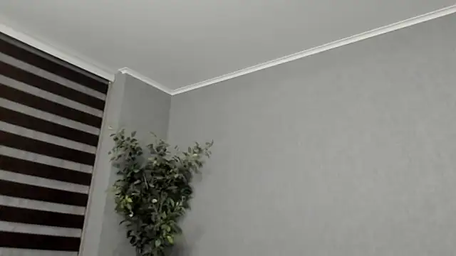 Snapshot of cyborg_v03 chatting on 16, 9, 2025 cyborg v03 online show from 16, 9, 2025