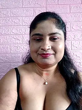 Snapshot of hornyriyanka chatting on 1, 11, 2025 hornyriyanka online show from 1, 11, 2025