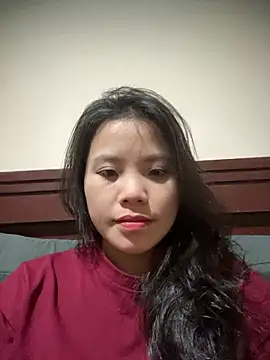 Snapshot of Bella_7777 chatting on 15, 12, 2025 Bella 7777 online show from 15, 12, 2025