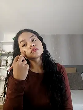 Snapshot of Celine_Lee chatting on 3, 10, 2025 Celine Lee online show from 3, 10, 2025