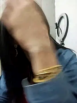 Snapshot of Kellye_hotTs chatting on 19, 10, 2025 Kellye hotTs online show from 19, 10, 2025