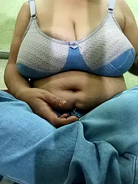 chocobbsneha567 online show from 17, 12, 2025