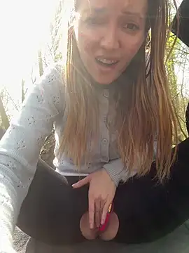 FayeFlame online show from 16, 4, 2026