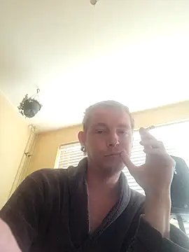 piercingpik online show from 5, 4, 2026