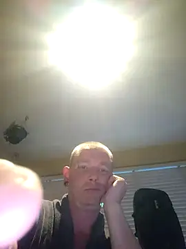Snapshot of piercingpik chatting on 18, 6, 2026 piercingpik online show from 18, 6, 2026