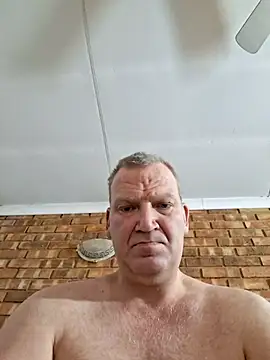 wallacelegend online show from 29, 10, 2025