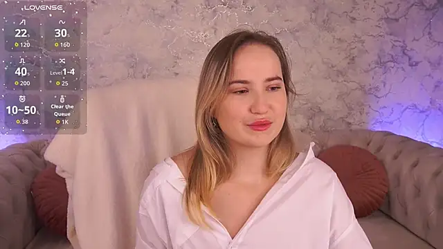 SofieBloom online show from 7, 10, 2025