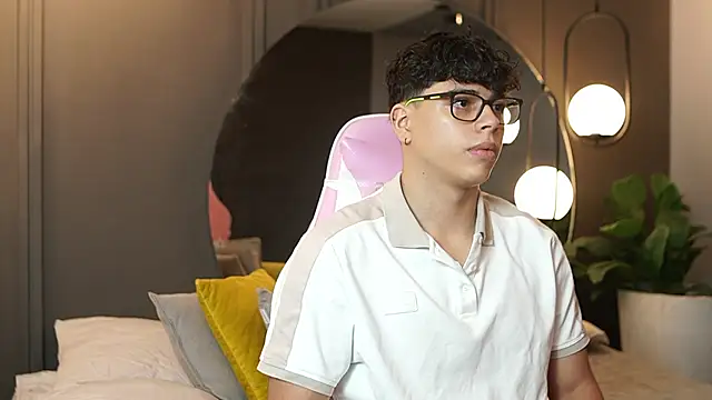 Snapshot of Ethan_occonor chatting on 30, 9, 2025 Ethan occonor online show from 30, 9, 2025