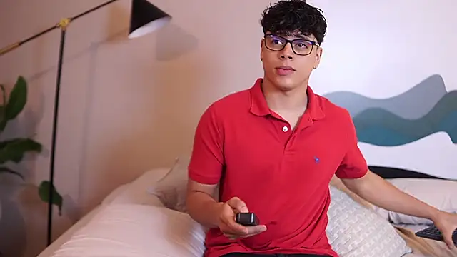 Snapshot of Ethan_occonor chatting on 6, 10, 2025 Ethan occonor online show from 6, 10, 2025