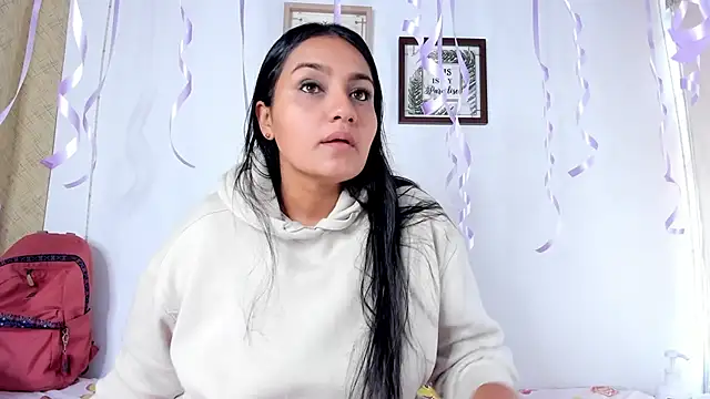 selena jhonson online show from 16, 2, 2026