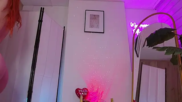 XXMILE online show from 14, 2, 2025