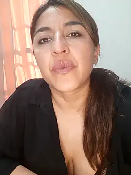 Snapshot of Anro2 chatting on 17, 9, 2025 Anro2 online show from 17, 9, 2025