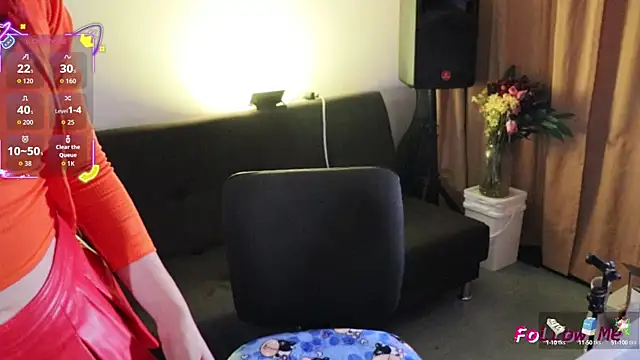 TsukiCherry online show from 4, 10, 2025