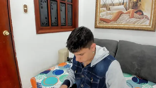 DavilANDkevin2 online show from 23, 11, 2025