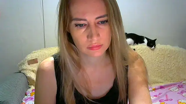 JessFoxxx online show from 13, 11, 2025