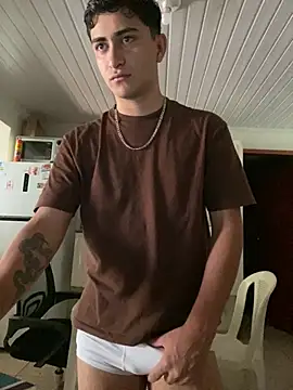 Tavinho067 online show from 25, 2, 2026