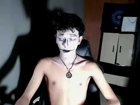 Snapshot of kenbigcockxx chatting on 1, 11, 2025 kenbigcockxx online show from 1, 11, 2025