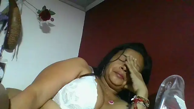 DianaOchoa  online show from 15, 5, 2026