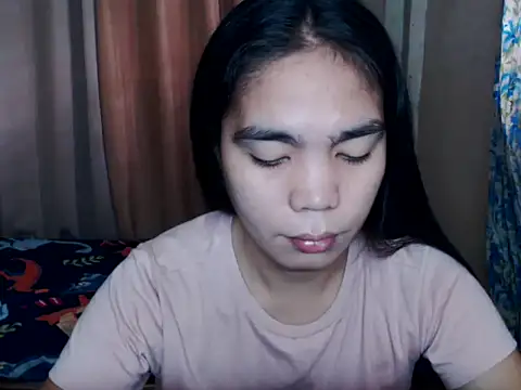 Snapshot of Simple_Martina chatting on 8, 10, 2025 Simple Martina online show from 8, 10, 2025