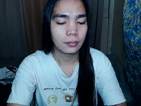 Snapshot of Simple_Martina chatting on 3, 12, 2025 Simple Martina online show from 3, 12, 2025