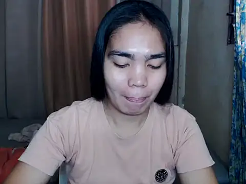 Snapshot of Simple_Martina chatting on 14, 12, 2025 Simple Martina online show from 14, 12, 2025