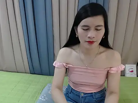 Snapshot of pinay_amaliax chatting on 14, 7, 2026 pinay amaliax online show from 14, 7, 2026