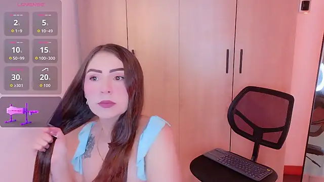 Snapshot of Heraa_Piett chatting on 11, 9, 2025 Heraa Piett online show from 11, 9, 2025