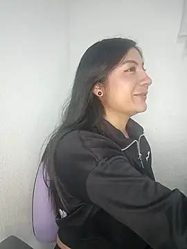 lunna 07 online show from 20, 12, 2025