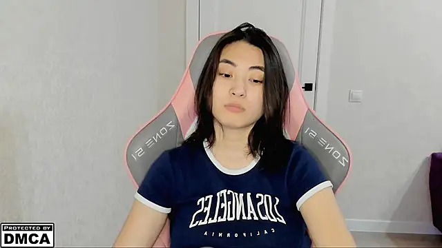 MeilideQian1 online show from 18, 10, 2025