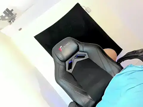 SexualDesire1x online show from 13, 4, 2026