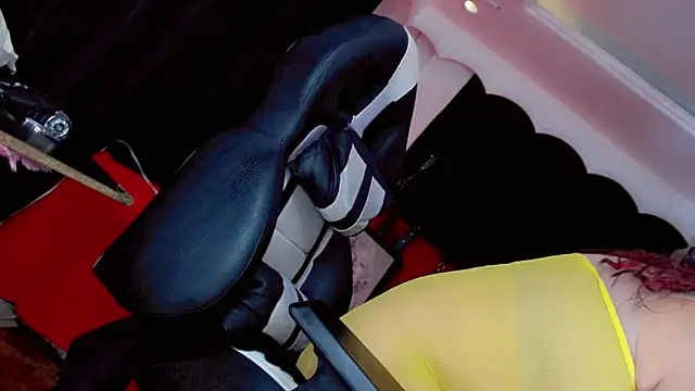 Yareth Rouss  online show from 1, 3, 2026