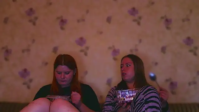 Tomyris yuki online show from 22, 10, 2025