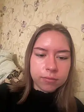 Tomyris yuki online show from 8, 11, 2025