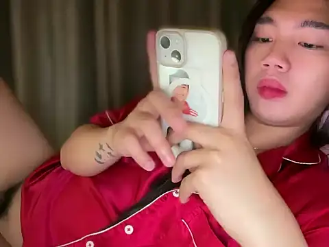 kat mire online show from 2, 4, 2026