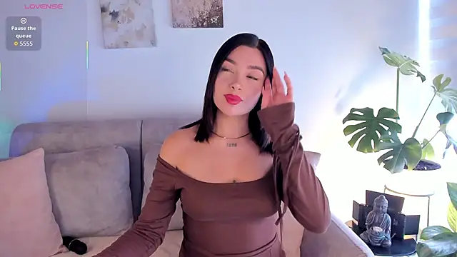 Estrer collins online show from 29, 10, 2025