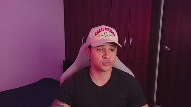 domsantiago  online show from 29, 9, 2025