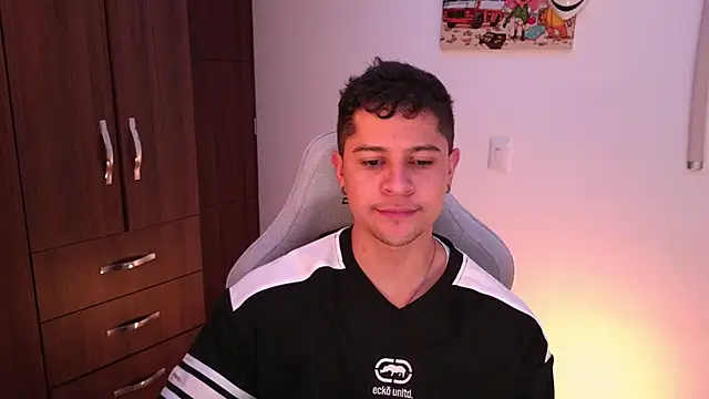 domsantiago  online show from 25, 10, 2025