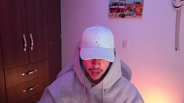 domsantiago  online show from 20, 12, 2025