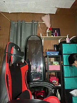 Snapshot of liannexfuckdoll chatting on 2, 10, 2025 liannexfuckdoll online show from 2, 10, 2025